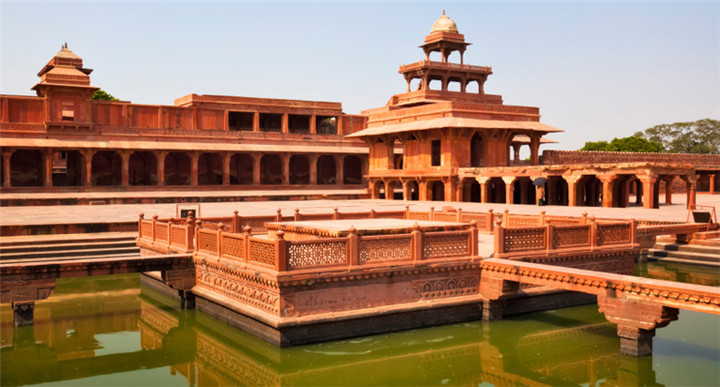 fatehpur-sikri