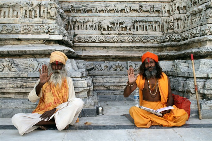 5463709-Sadhu_at_Jagdish_temple-0