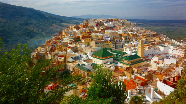 Meknes-city-of-colors