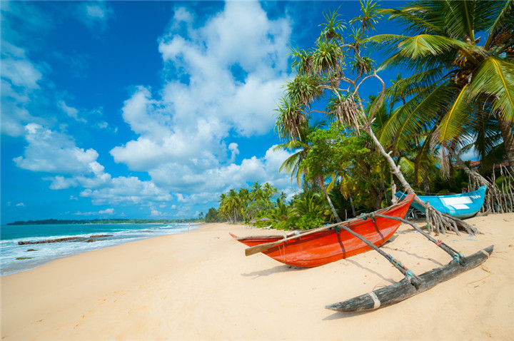 negombo-beach-sri-lanka