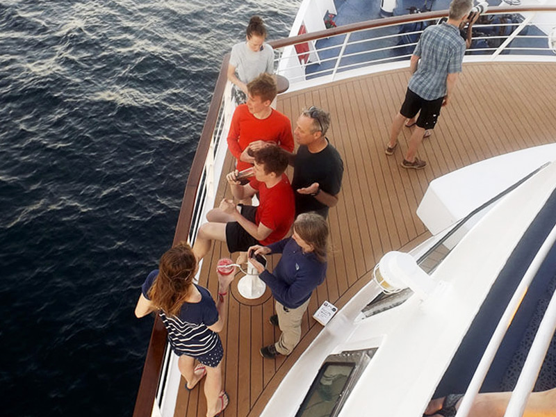 people-sun-deck-yacht-la-pinta-galapagos-islands-1
