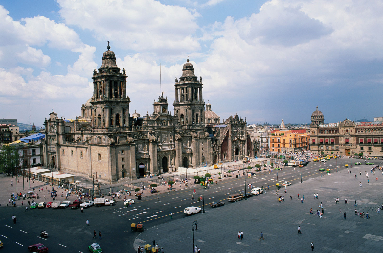 Metropolitan-Cathedral-of-Mexico-City