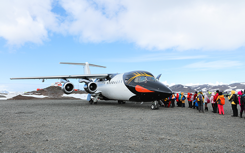 BAE-146 (2)