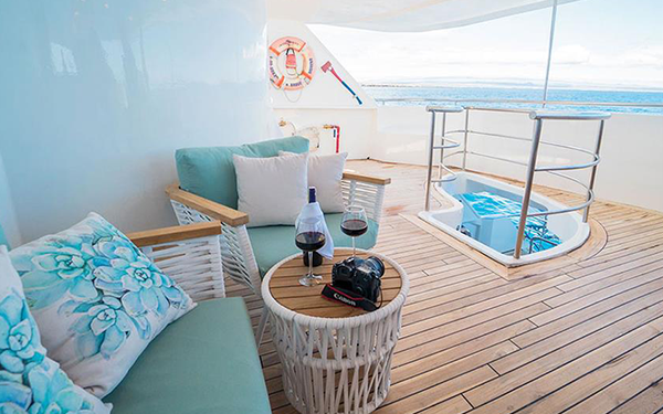 ocean-spray-exterior-social-area-4w857h570crwidth857crheight570