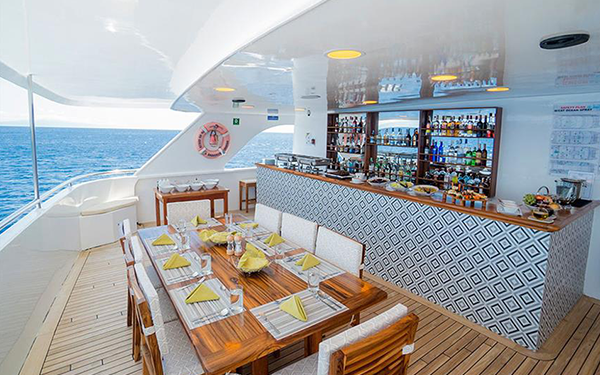 ocean-spray-exterior-social-area-3w857h570crwidth857crheight570