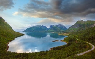 Ersfjord峡湾