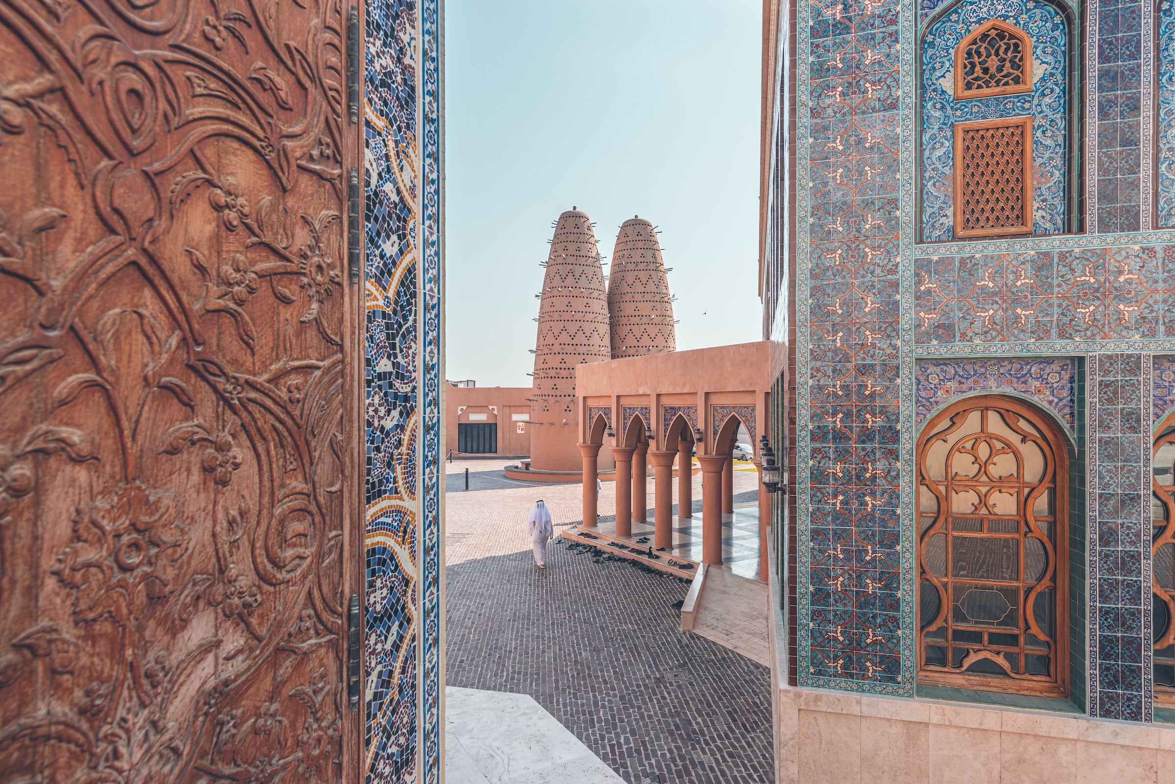 visit-qatar-QJMzqLrAF-s-unsplash