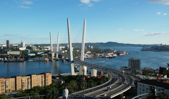 Golden Bridge (海参崴) - 旅游景点点评 - Tripadvisor