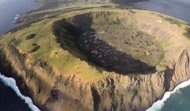 RANO KAU火山 RANO KAU火山